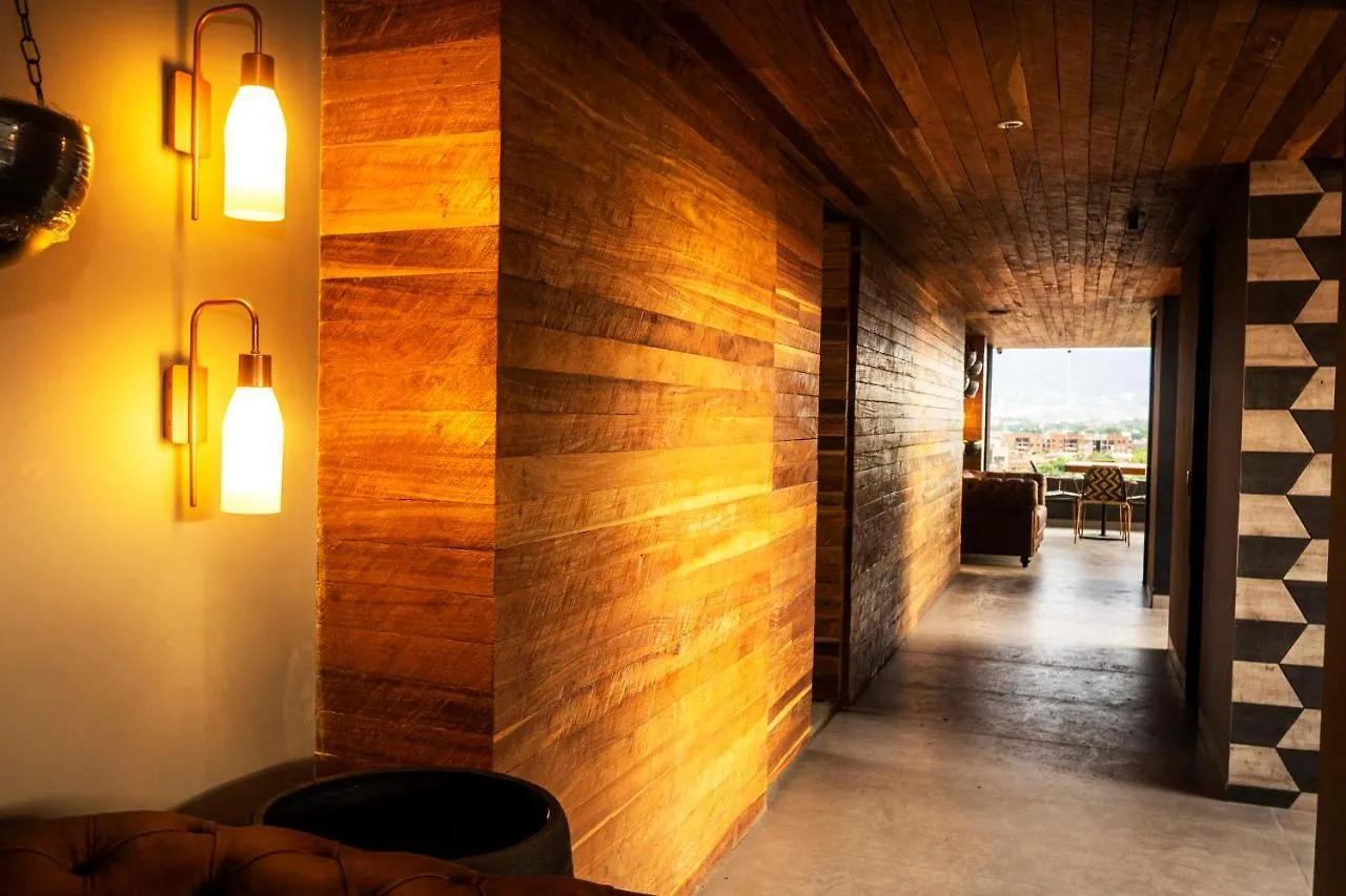 Cavalta By Bernalo Hotels 메딜린 5*,