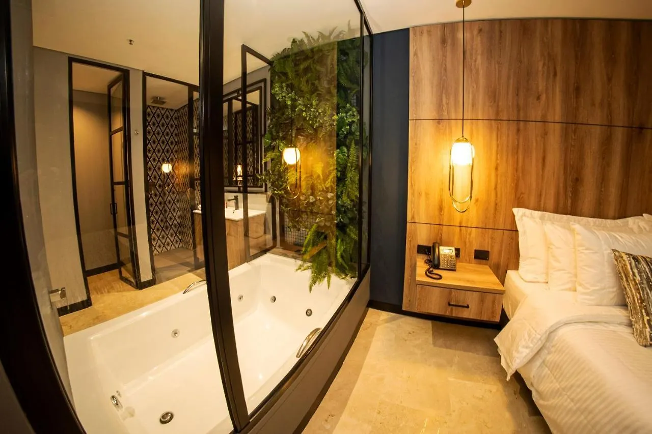 Cavalta By Bernalo Hotels Medellin 4*,