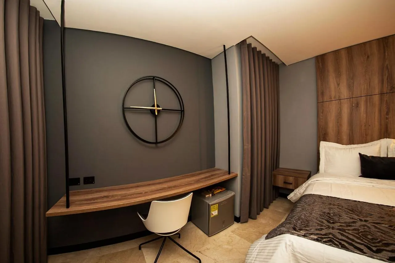 Cavalta By Bernalo Hotels Medellin