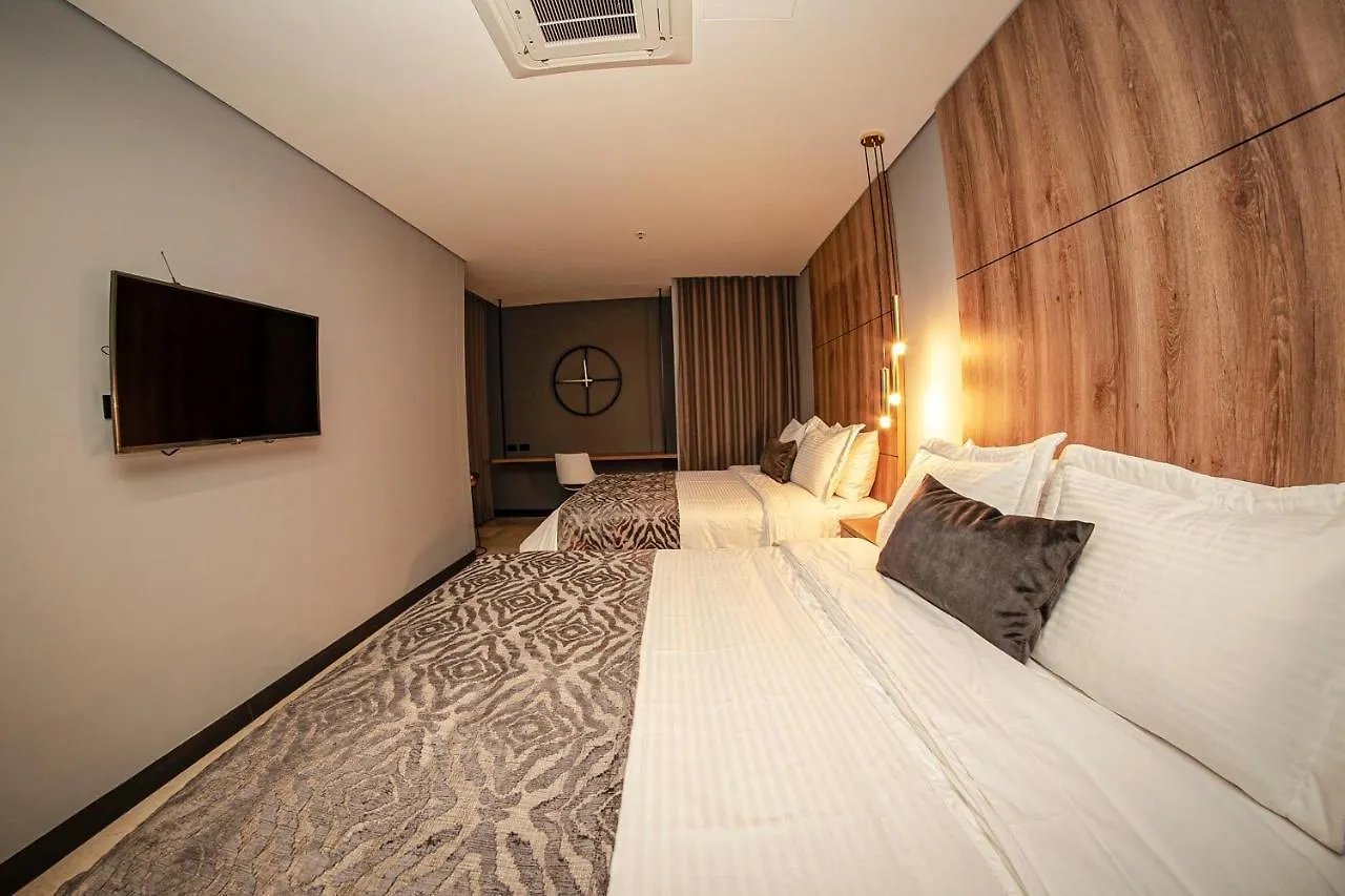 Cavalta By Bernalo Hotels Medellin