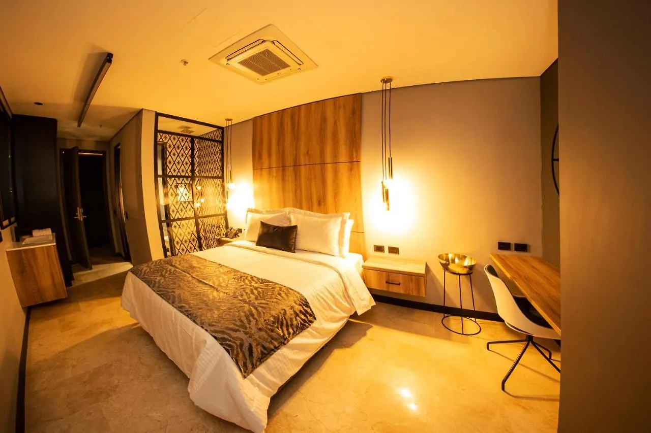 Cavalta By Bernalo Hotels Medellín