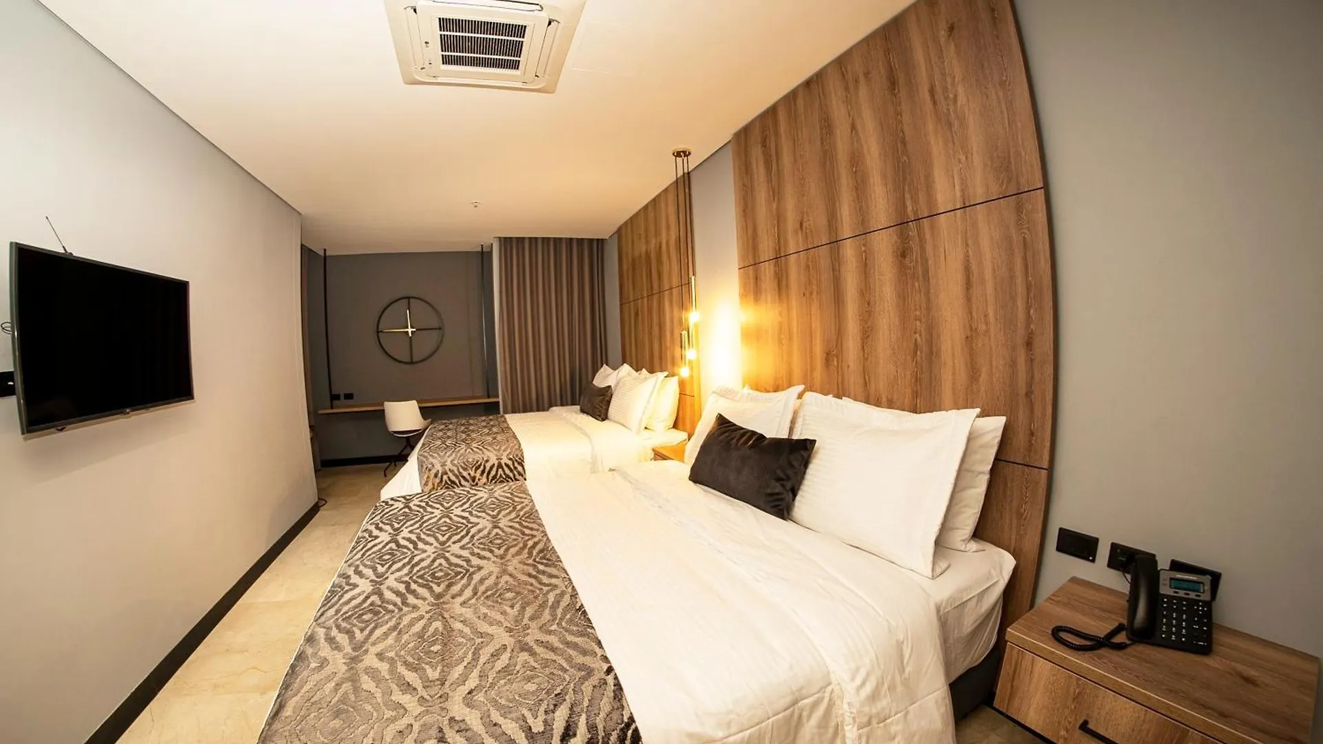 Cavalta By Bernalo Hotels Medellín Colômbia