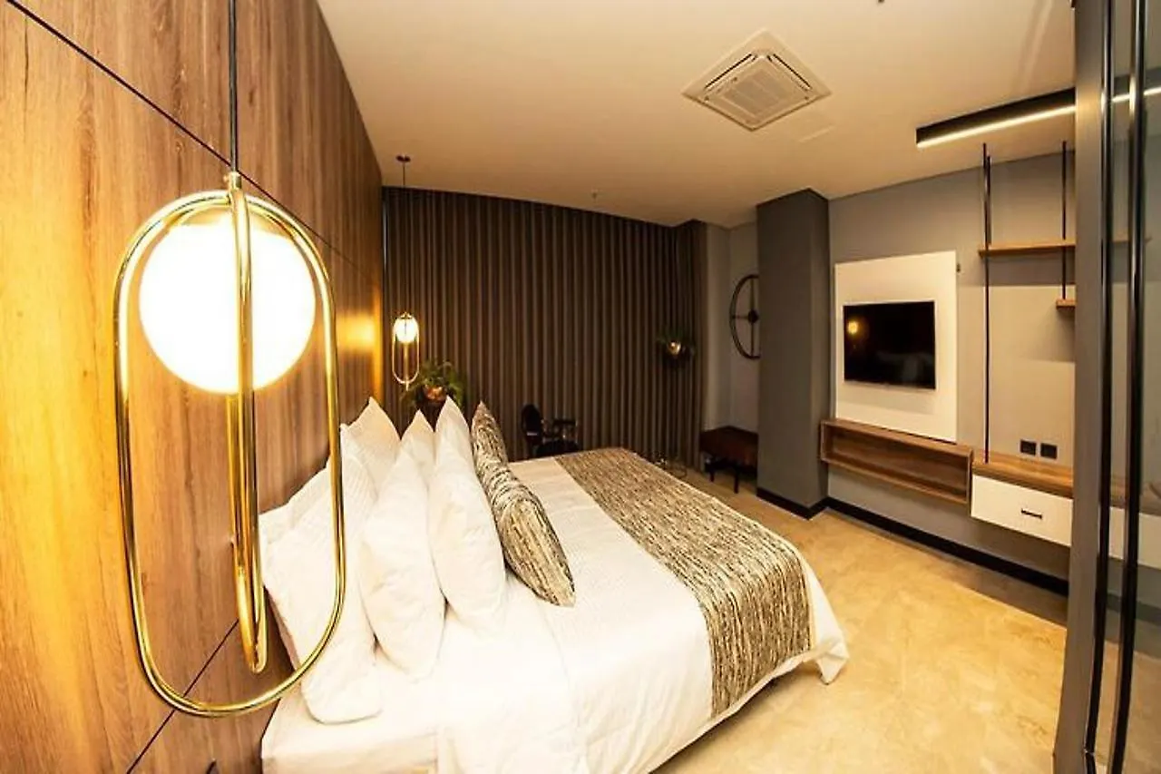 Cavalta By Bernalo Hotels Medellín